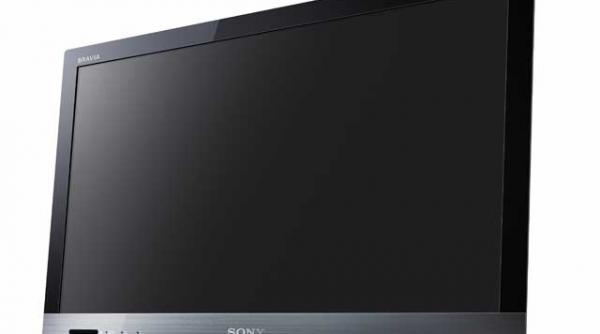 bravia ex320 cu sony pe facebook
