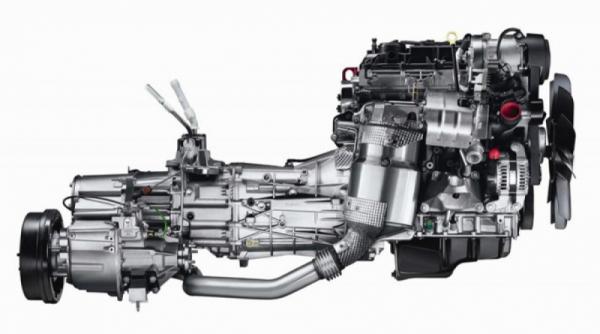 motor nou pentru defender