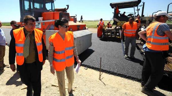 romania pe pozitia 134 din 139 de state dupa calitatea drumurilor the economist reia povestea kilomerilor de autostrada de la noi