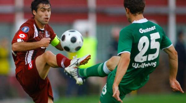 atacam europa cu cinci echipe