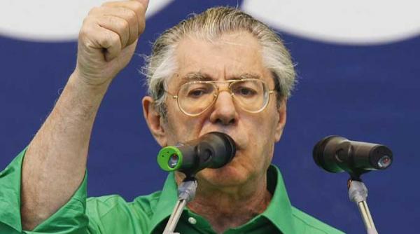 piticule nu ne strange de c mesajul sefului ligii nordului din italia catre ministrul care cere taierea pensiilor