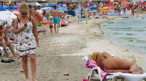 aglomeratia de pe litoral pierderi la hotelieri