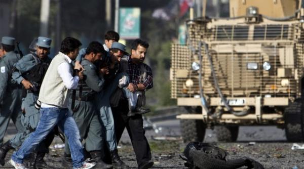 cladirea british council din kabul vizata de un triplu atentat al talibanilor video