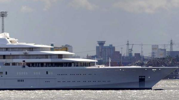 scump dar prea mare pentru riviera franceza