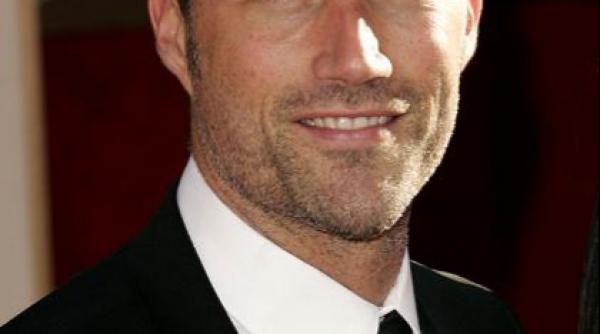 matthew fox vedeta serialului lost retinut pentru agresarea unei soferite de autobuz