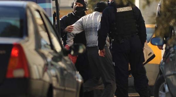 descinderi in noua judete si bucuresti sunt vizati traficantii de tutun si alcool