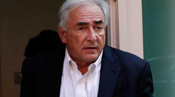 dsk este bolnav mintal