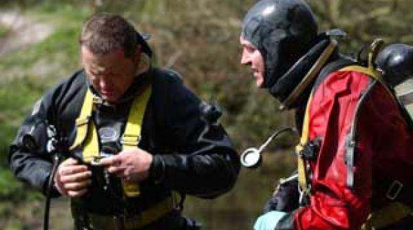 chiar si fara cadavru in anglia asasinii sunt condamnati pe viata