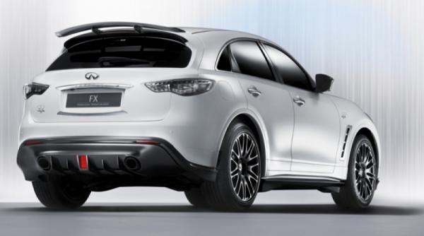 vettel mobilul infiniti fx capabil sa atinga 300km h