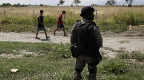 politia mexicana a descoperit un tunel care traversa granita cu sua