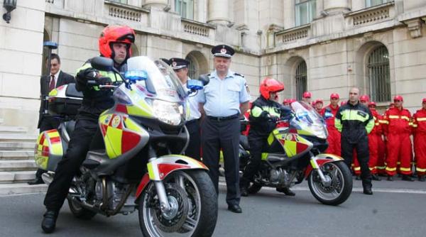 motociclete ambulanta folosite de smurd in centrul capitalei vezi ce dotari au