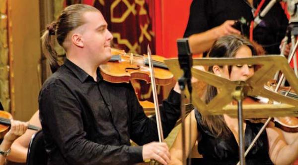 o formula dramaturgica deosebit de densa si dinamica