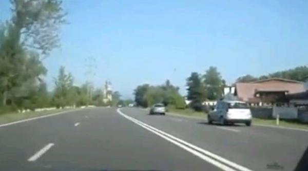 uite ce dementi pe dn1 au mers cu masina pe contrasens video