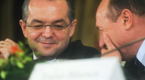 boc alchimia dintre mine si basescu s a pecetluit in 2001
