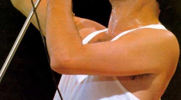 mars pe bicicleta pentru freddie mercury