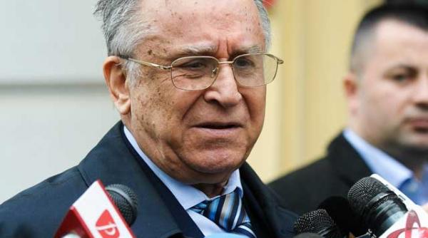 iliescu sugereaza ca geoana ar trebui sa renunte la politica dupa gafele din 2004 si 2009