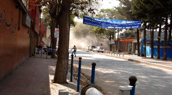 kabul talibanii au atacat cartierul general al nato