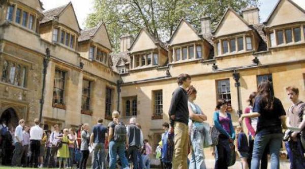 britanicii vor reintroducerea pedepselor corporale in scoli