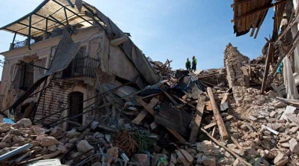 italienii cauta prezicatori de seisme