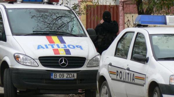 perchezitii in bucuresti si patru judete este vizata o retea de falsificatori de dosare de pensii