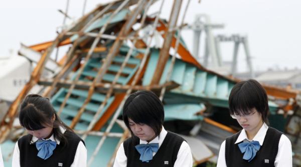 japonezii au returnat echivalentul a 78 de milioane de dolari bani gasiti in portofelele care s au recuperat dupa tsunami