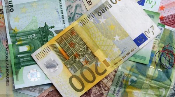 euro a atins un nou maxim al anului 4 31 lei