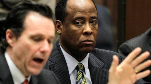 avocatul doctorului conrad murray michael jackson si a provocat singur moartea
