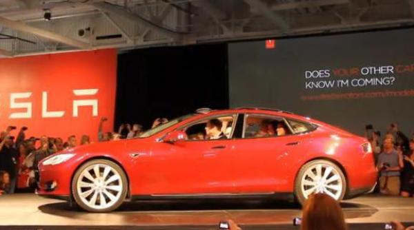 vezi super masina electrica mai rapida ca un porsche