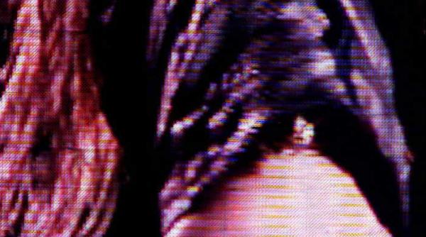 shakira nu si misca fundul pentru ceceni