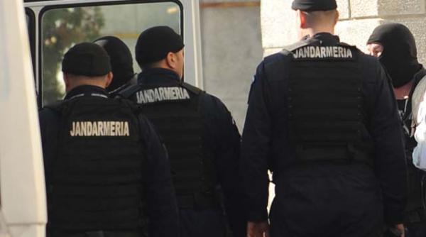 dublul asasinat de la iasi tanarul a incercat sa si ucida mama inca de acum doi ani