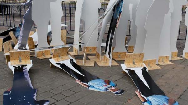 lista concedierilor din ministerul de interne 1 600 politisti 2 100 jandarmi 1 127 pompieri