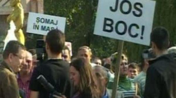 pedelistii huiduiti la timisoara cinci tineri retinti abuziv de politie