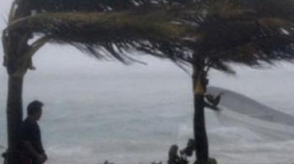 un uragan de categoria a 2 a se indreapta catre litoralul mexican