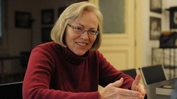 jurnalul national de vorba cu o spioana katherine verdery mi au dat numele de cod vera exclusiv