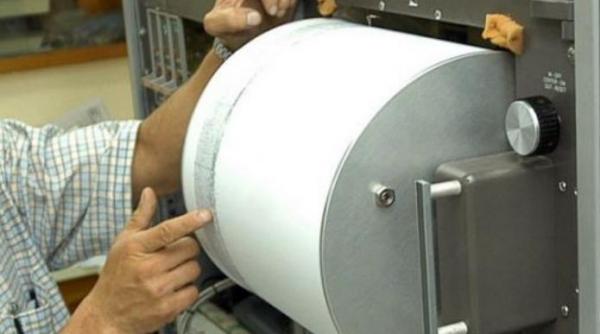 alarma la cutremur in romania