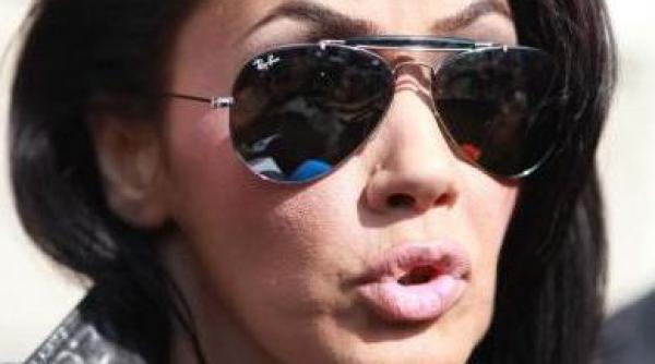 oana zavoranu e vremea ca huidu sa dispara dreptate divina asa se cheama cosmarul pe care trebuie sa l indure asta