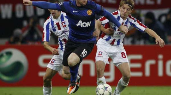 topiti din penalty manchester united a invins otelul cu 2 0 numai de la punctul cu var