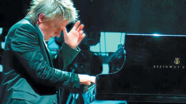 a gresit mai mult in viata pianistul havasi a atins intr o secunda aceeasi nota de 13 ori