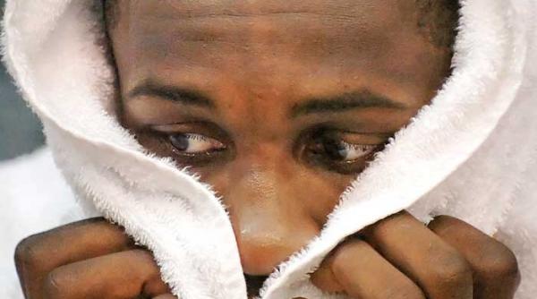 adio cu lacrimi si zambete lui hardy