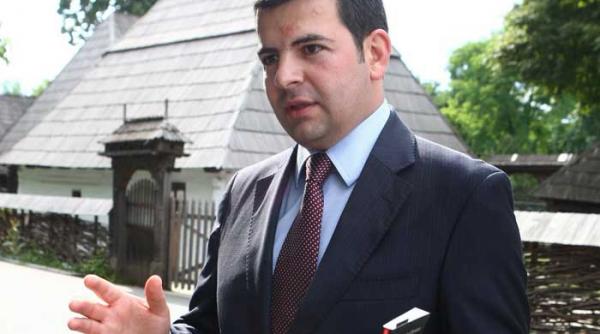 pc sustine retragerea din parlament