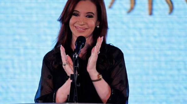argentina cristina kirchner a castigat al doilea mandat de presedinte cu 53 din voturi