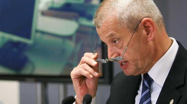 ce planuri are oprescu cu banii din imprumuturile externe