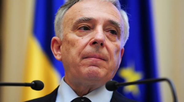 isarescu anul 2012 si urmatorii nu vor mai semana cu anii 2009 2011 romania trebuie sa forteze iesirea din criza