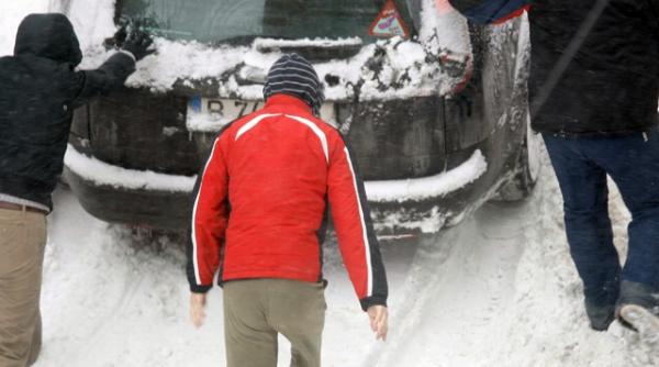 anvelopele de iarna obligatorii de la 1 noiembrie vezi aici ce amenzi ii asteapta pe conducatorii auto