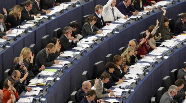 incompetenti necoordonati si inconsecventi comisia europeana spune de ce nu ajung banii europeni in romania