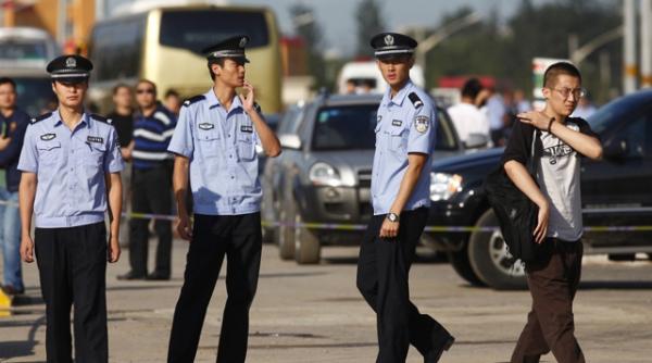 china 12 000 de persoane arestate pentru vanzare de droguri online