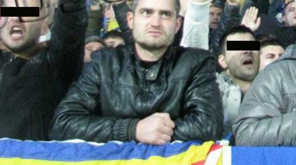 ura din ochii unui huligan imagini cu agresorul lui galamaz in tribuna chiar inaintea atacului