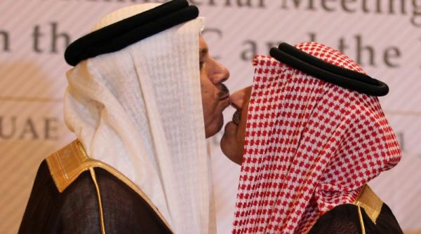 1 noiembrie 2011 imaginile zilei