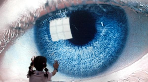 descoperire inedita in medicina ochii caprui pot fi transformati definitiv in ochi albastri video