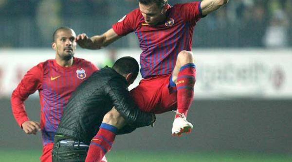 petrolul steaua 0 3 la masa verde stelistii martinovici si stanca nu au fost suspendati iar ploiestenii vor juca sase meciuri cu portile inchise
